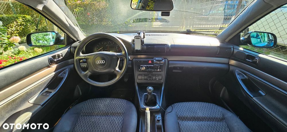 Audi A4 Avant - 17