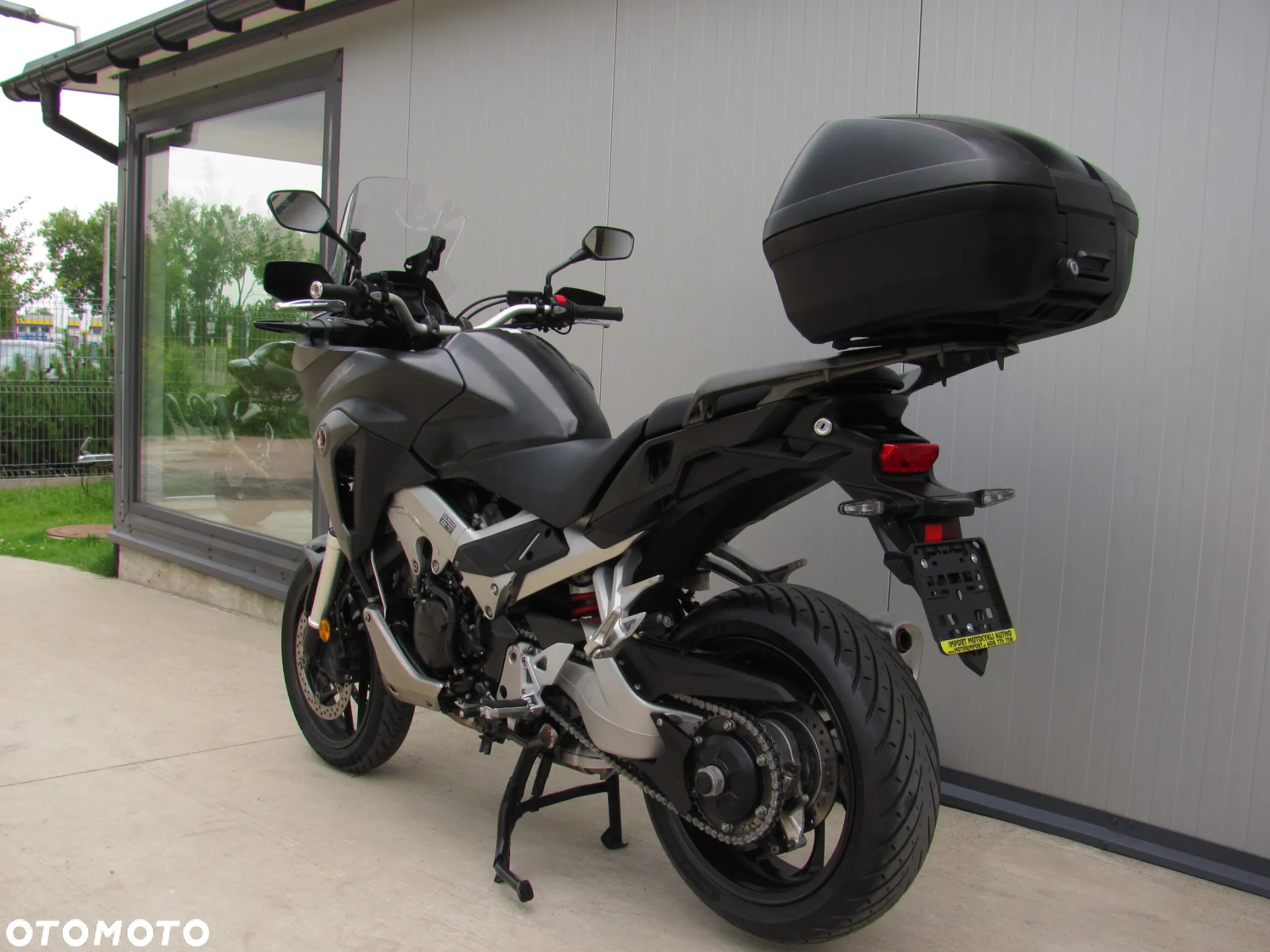 Honda VFR - 20