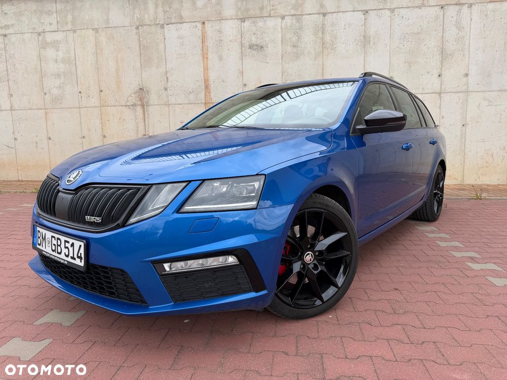 Skoda Octavia 2.0 TDI DSG RS - 1
