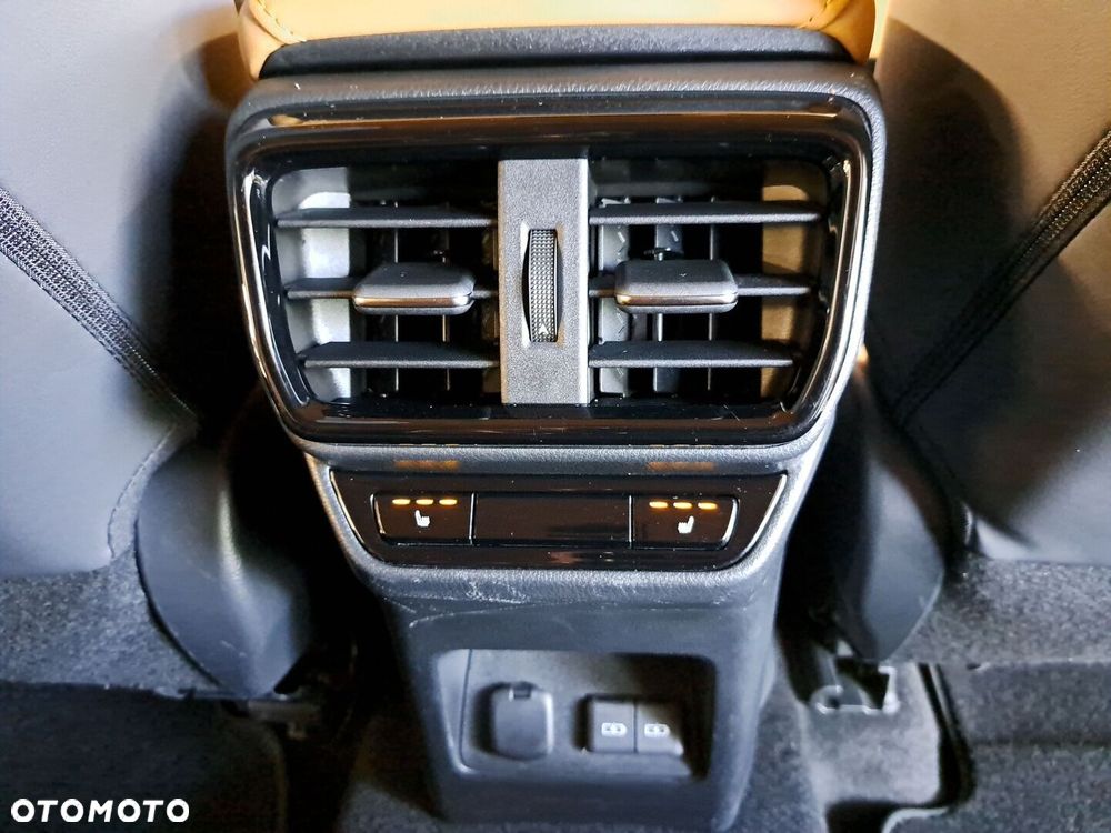 Lexus NX 350h Omotenashi AWD - 21