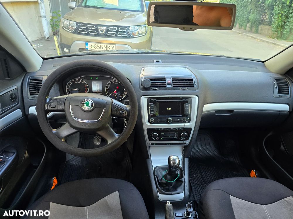 Skoda Octavia 1.6 TDI DPF GreenLine - 8