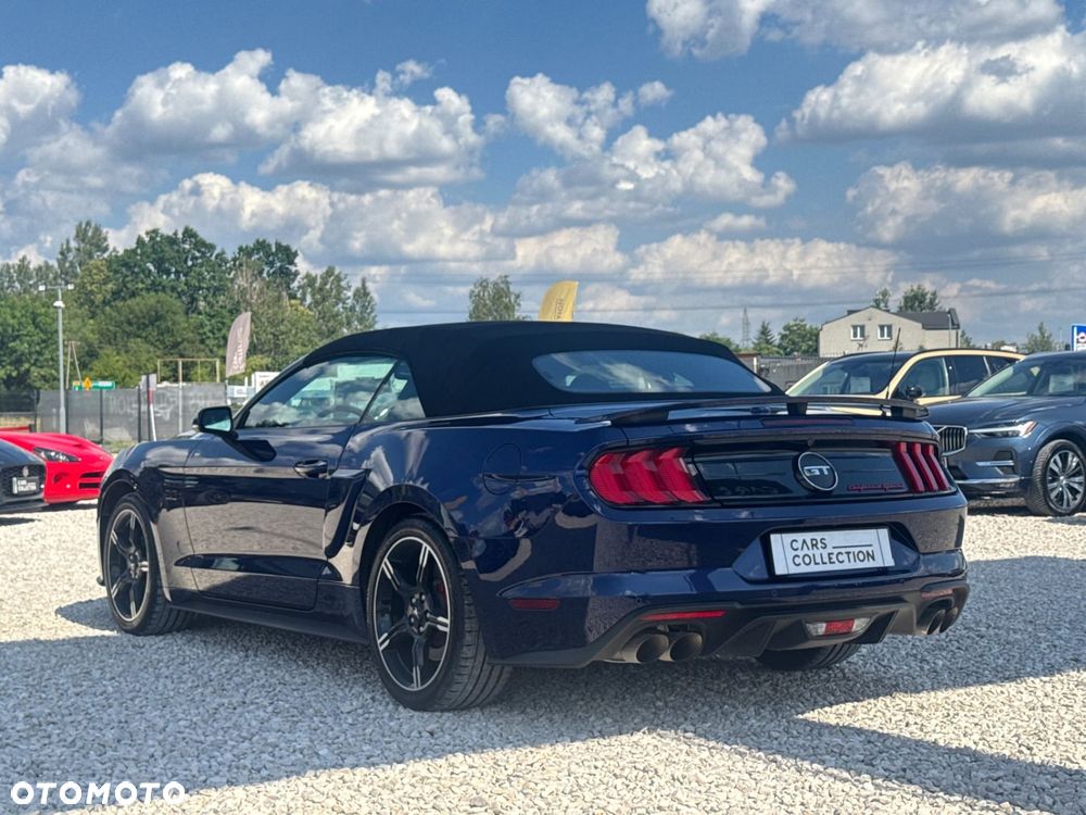 Ford Mustang - 7