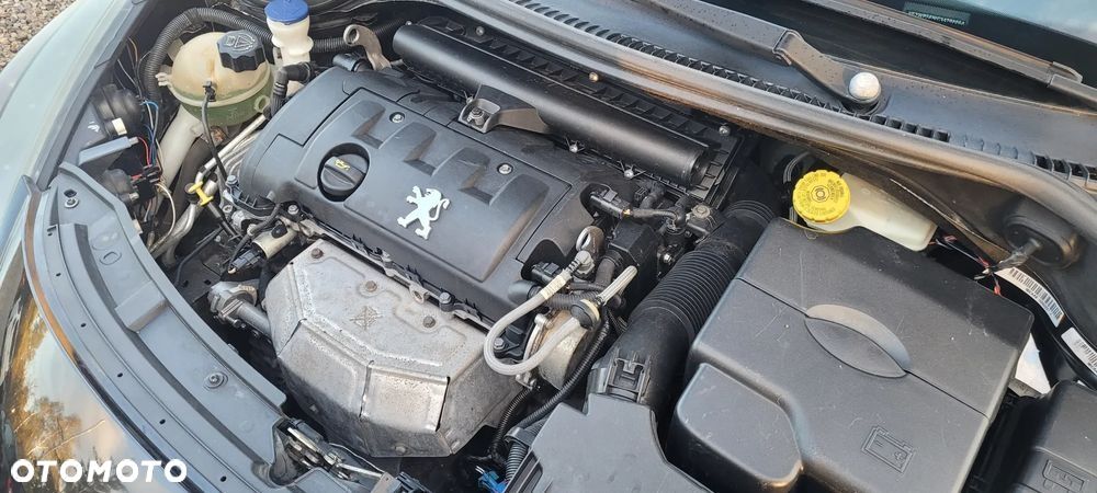 Peugeot 207 120 Premium - 29