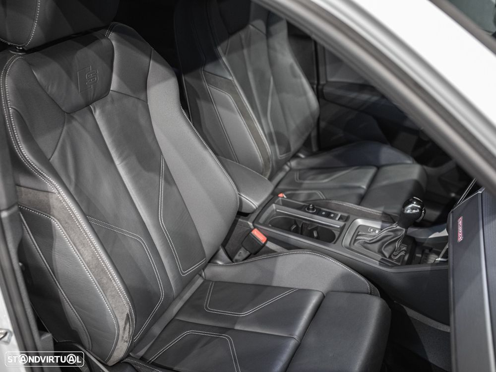 Audi Q3 Sportback 45 TFSI quattro S tronic S line - 36