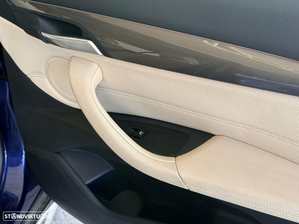 BMW X1 16 d sDrive Line xLine - 25