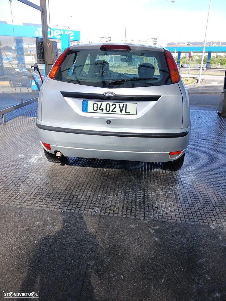 Ford Focus 1.8 TDCi Trend - 6