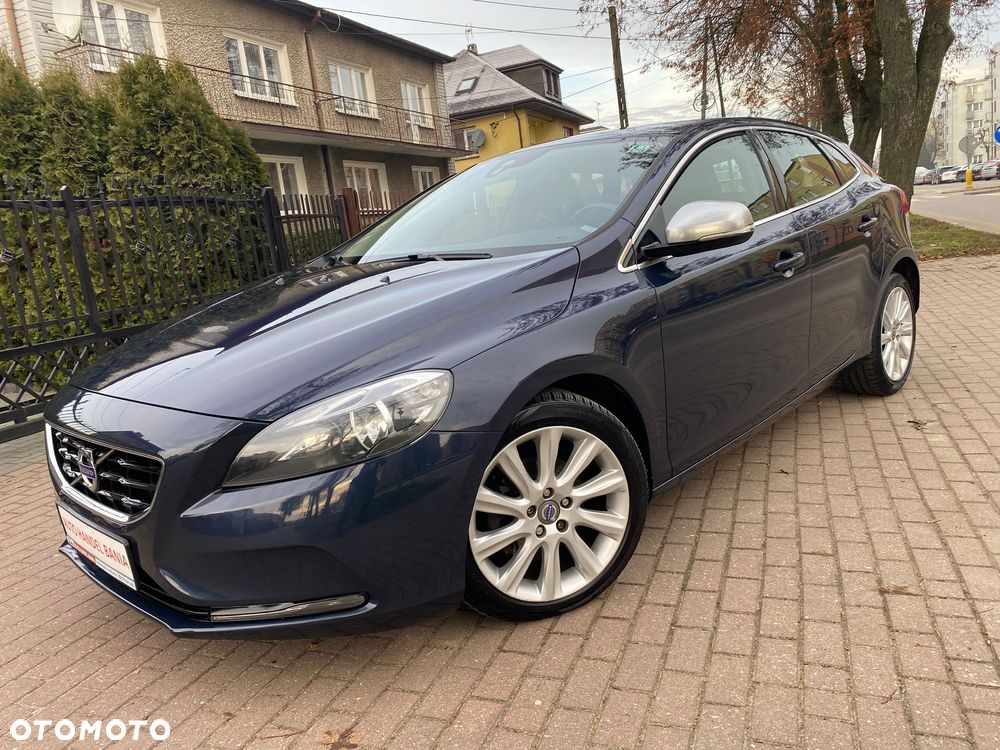 Volvo V40 D2 - 16