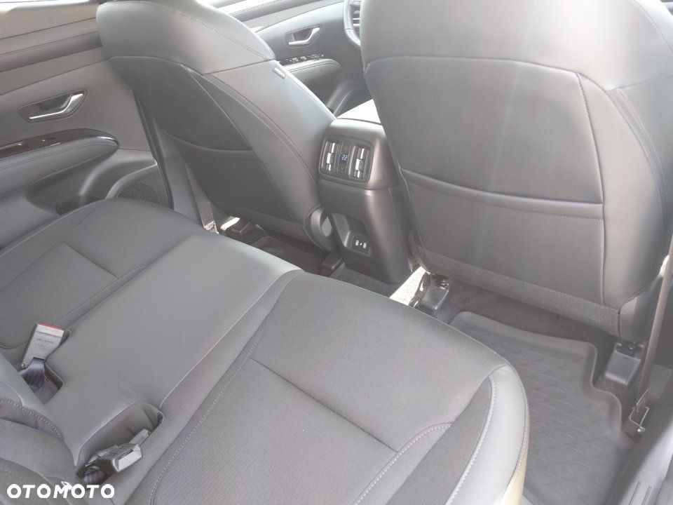 Hyundai Tucson - 14