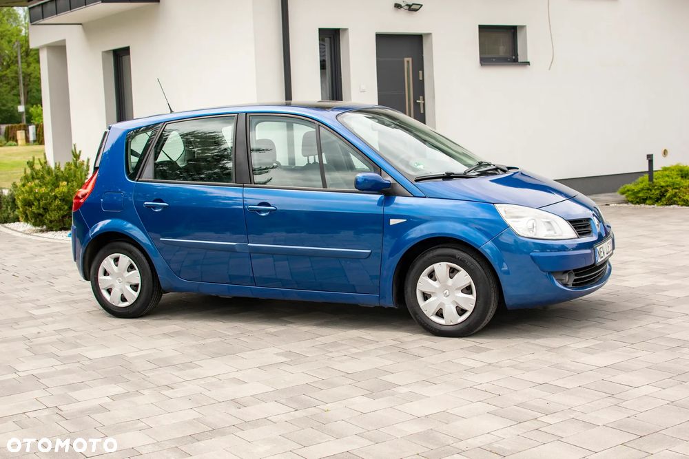 Renault Scenic - 8