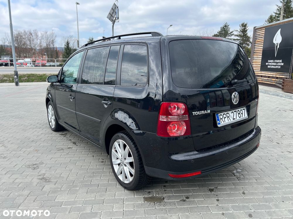 Volkswagen Touran 1.9 TDI Conceptline - 7