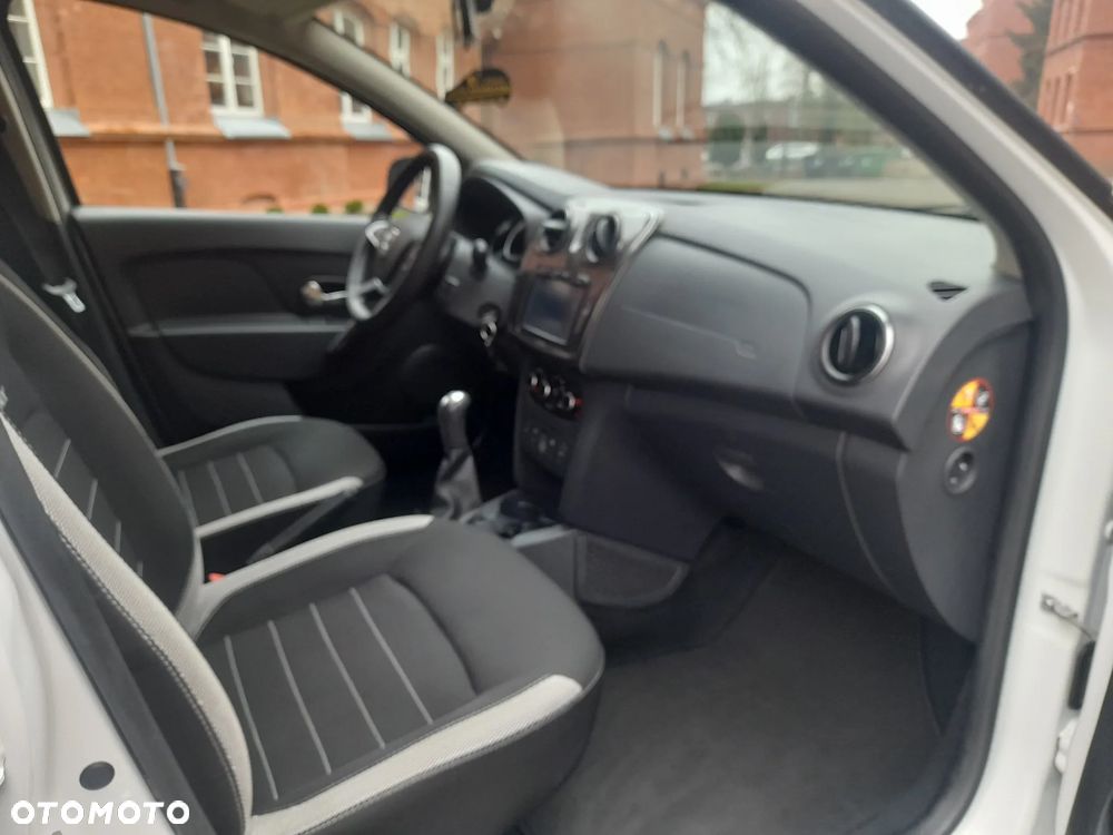 Dacia Sandero Stepway 0.9 TCe Laureate S&S - 9