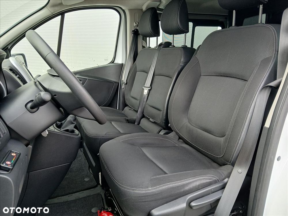 Renault Trafic 6os. bryg - 16