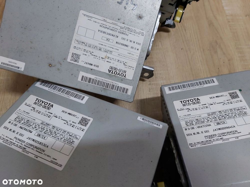 TOYOTA SIENNA radio CD oryginał - 4