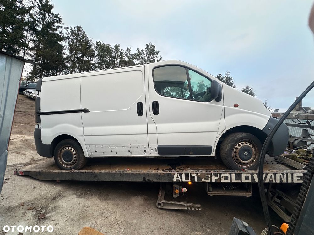 Renault TRAFIC - 7