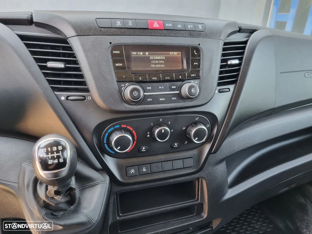 Iveco Daily 2.3 35S16 CD - 15