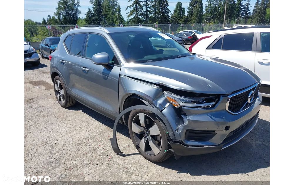 Volvo XC 40 - 2