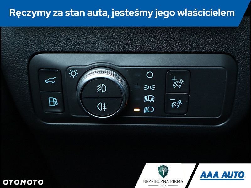 Ford Kuga - 27