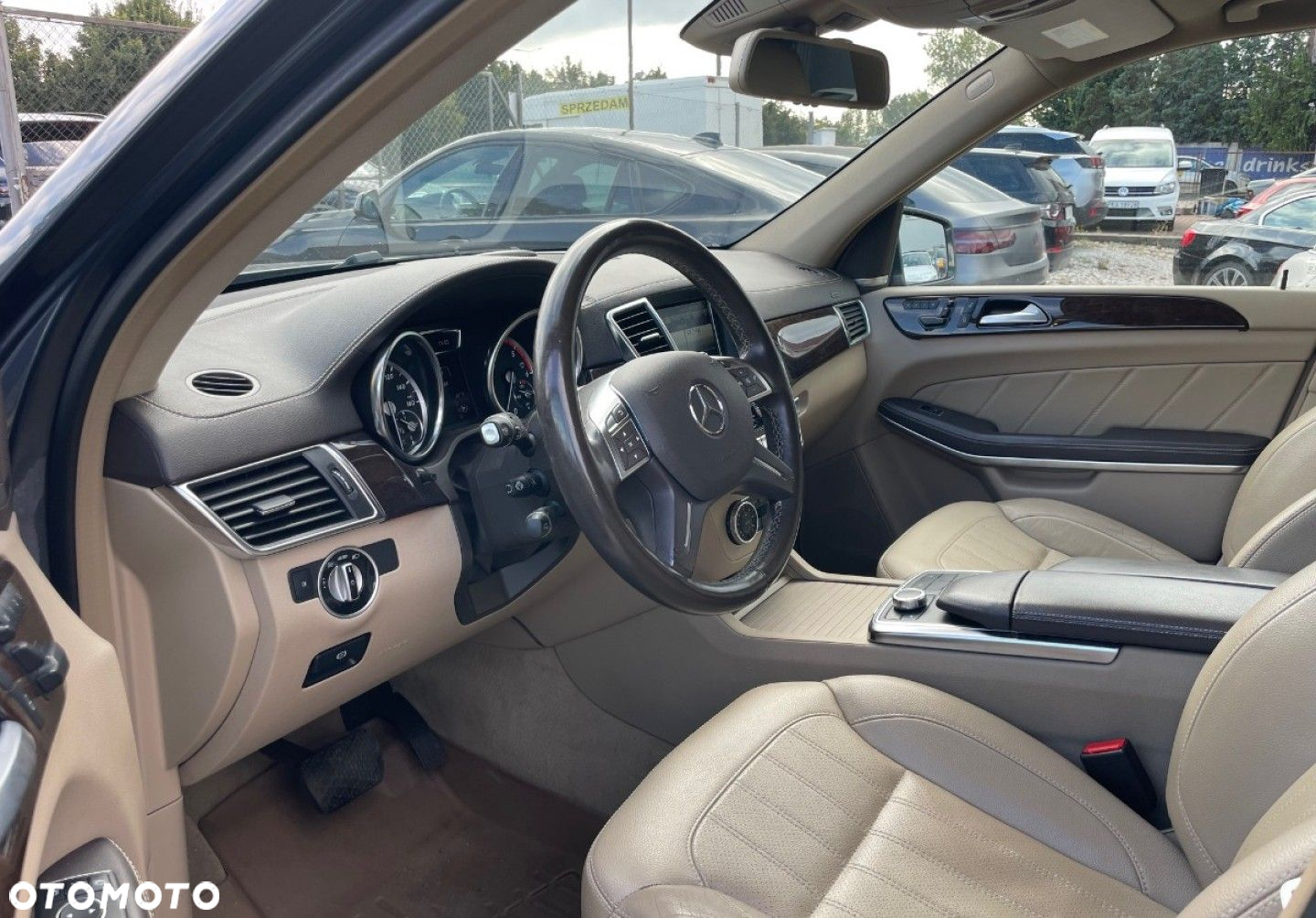 Mercedes-Benz GL - 8