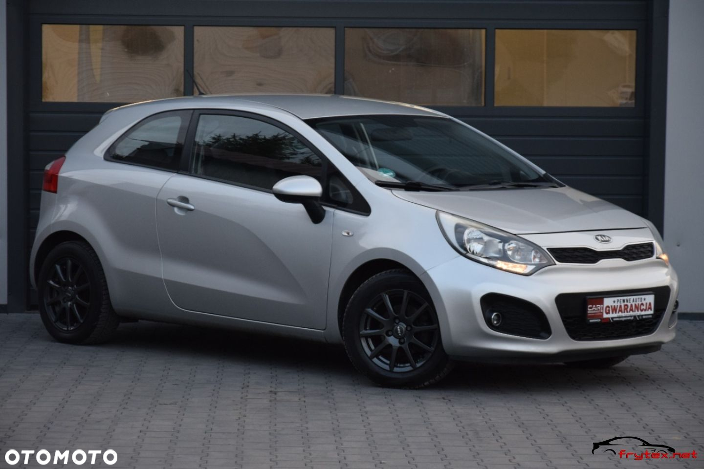 Kia Rio - 3