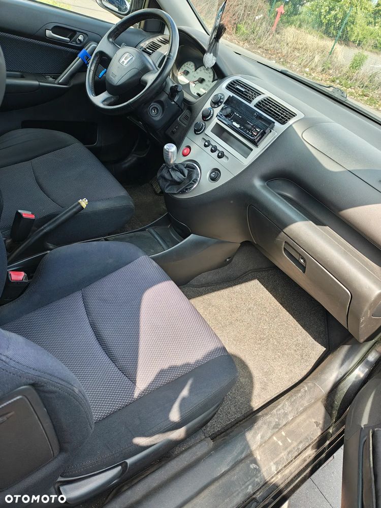 Honda Civic 1.6i ES - 15