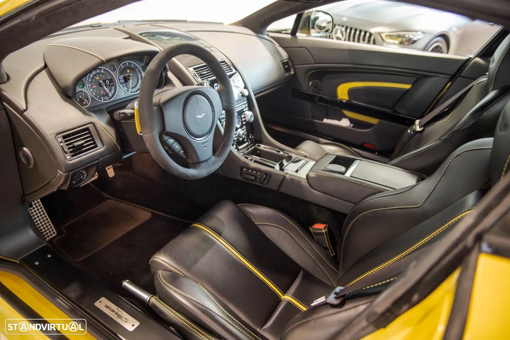 Aston Martin Vantage Coupe V12 S Sportshift 3 - 21