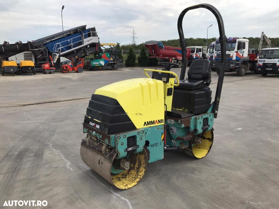 Ammann Av 12 - 2