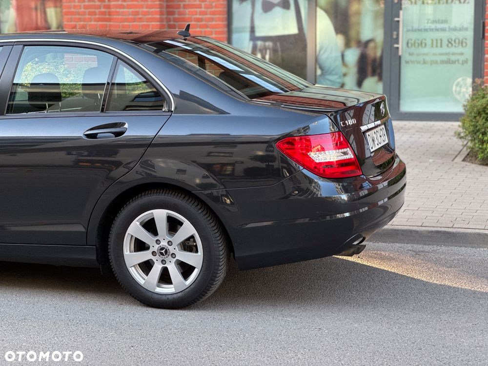 Mercedes-Benz Klasa C 180 CDI DPF (BlueEFFICIENCY) 7G-TRONIC - 7