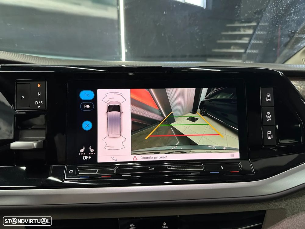 VW Multivan 2.0 TDI Style Longa DSG - 28