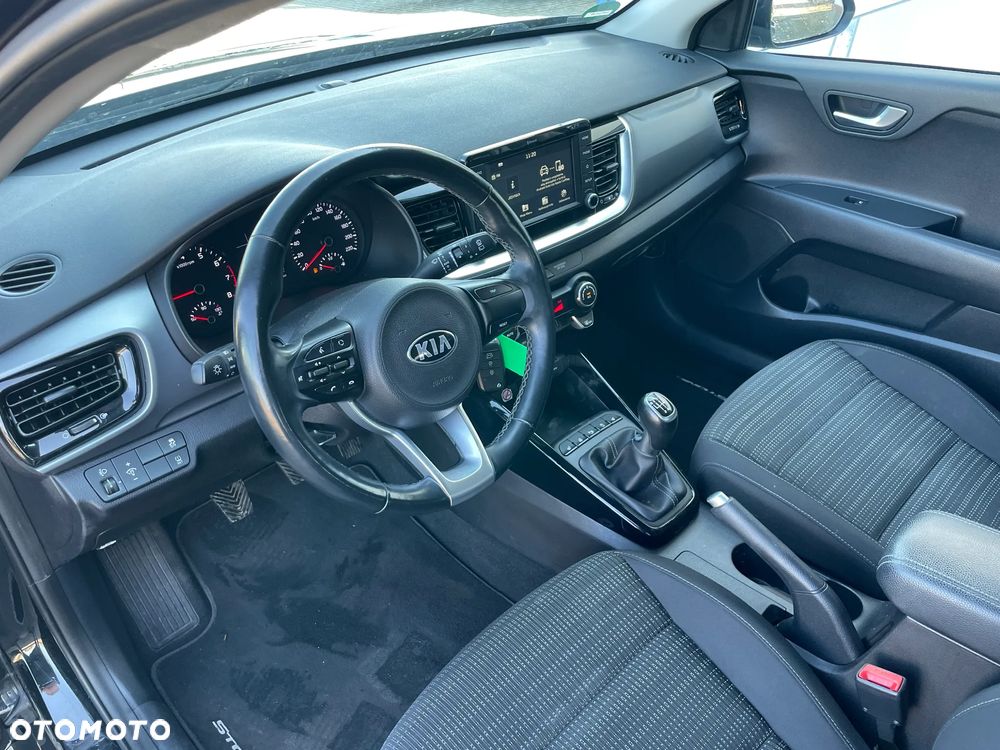 Kia Stonic - 2