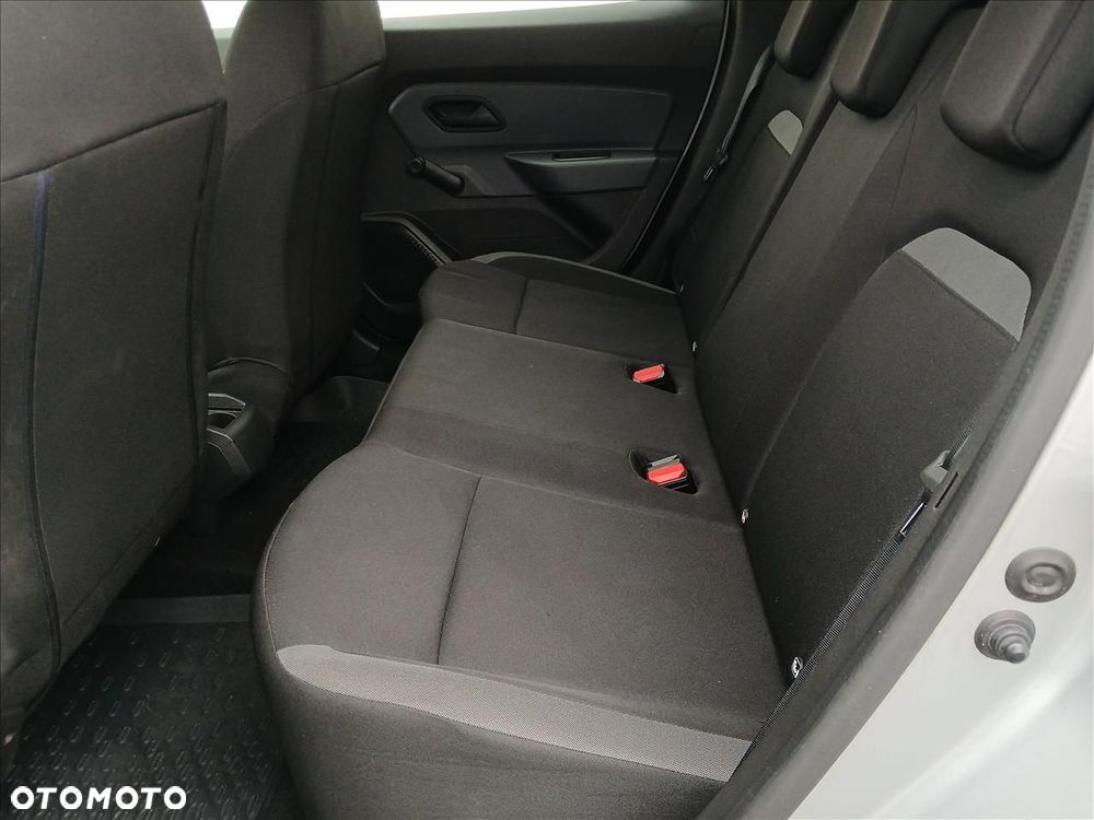 Dacia Duster 1.0 TCe Essential - 11