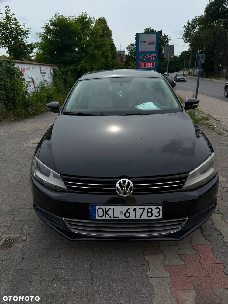 Volkswagen Jetta - 22