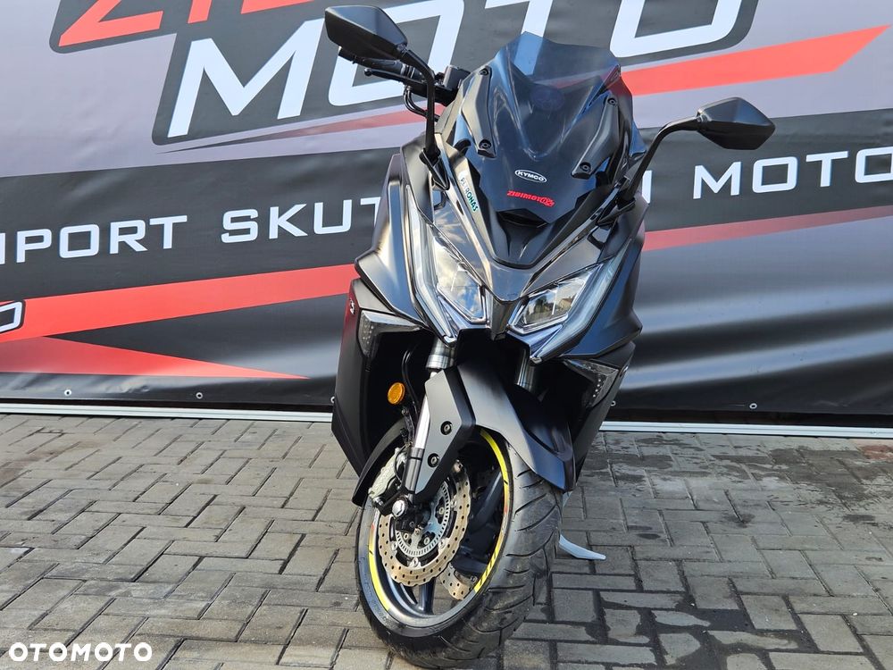 Kymco AK 550 - 9