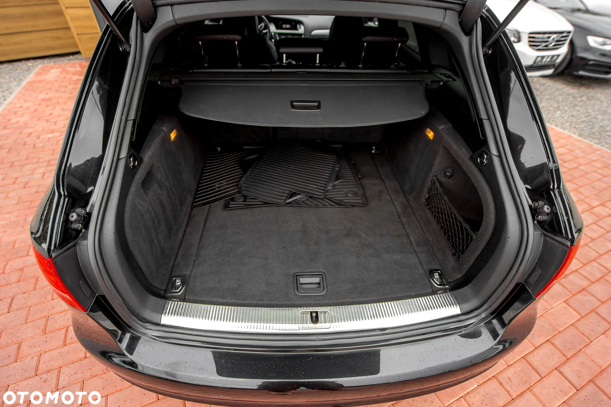 Audi A4 Avant 2.0 TFSI S line Sportpaket - 14