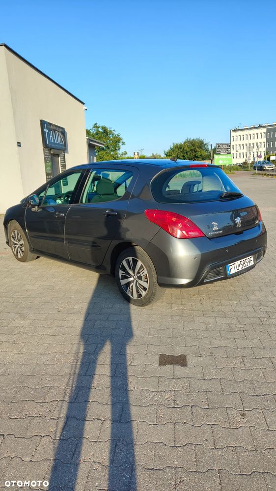 Peugeot 308 - 4