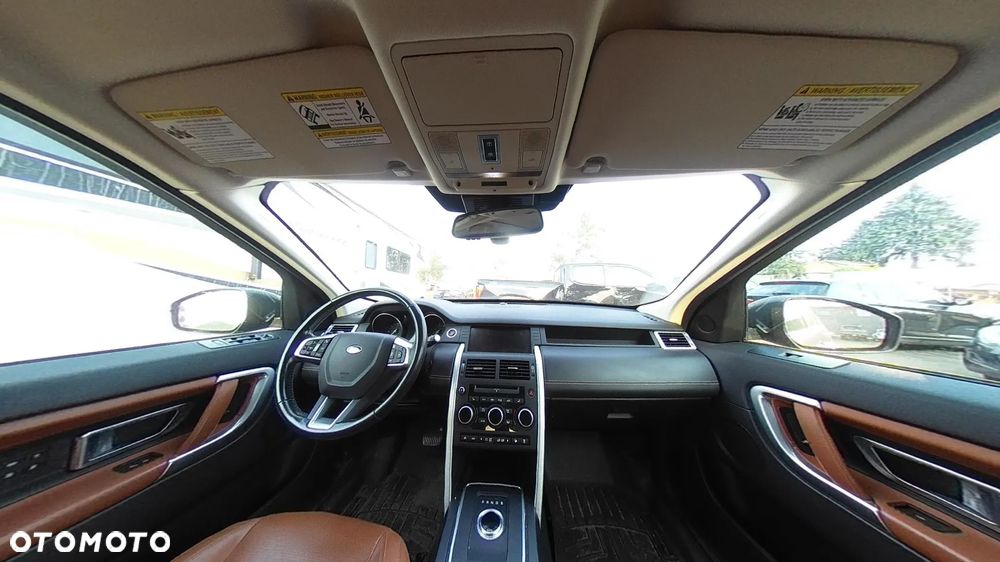 Land Rover Discovery Sport 2.0 Si4 HSE Luxury - 16