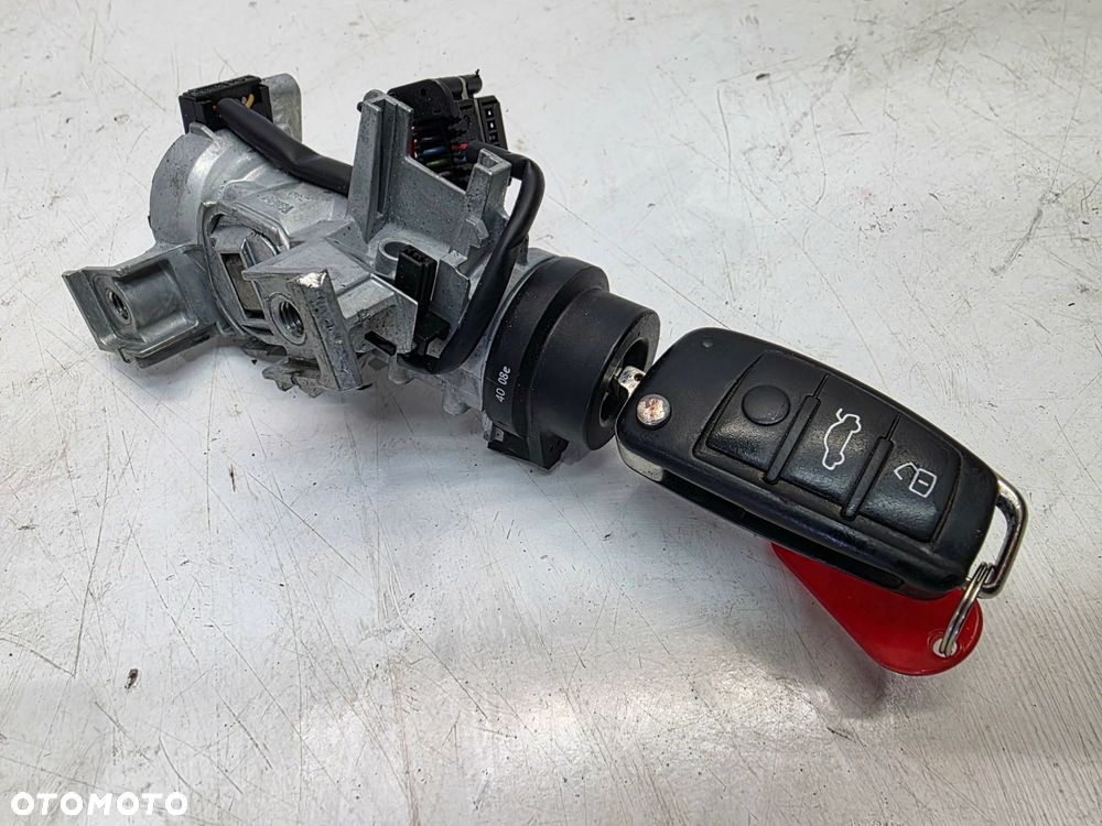 STACYJKA + KLUCZYK AUDI VOLKSWAGEN SEAT SKODA 1K0905851B 8P0837220D 1/26 - 4