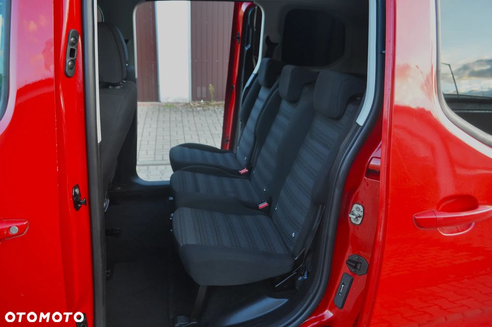 Opel Combo 1.2 Turbo Start/Stop Edition - 29