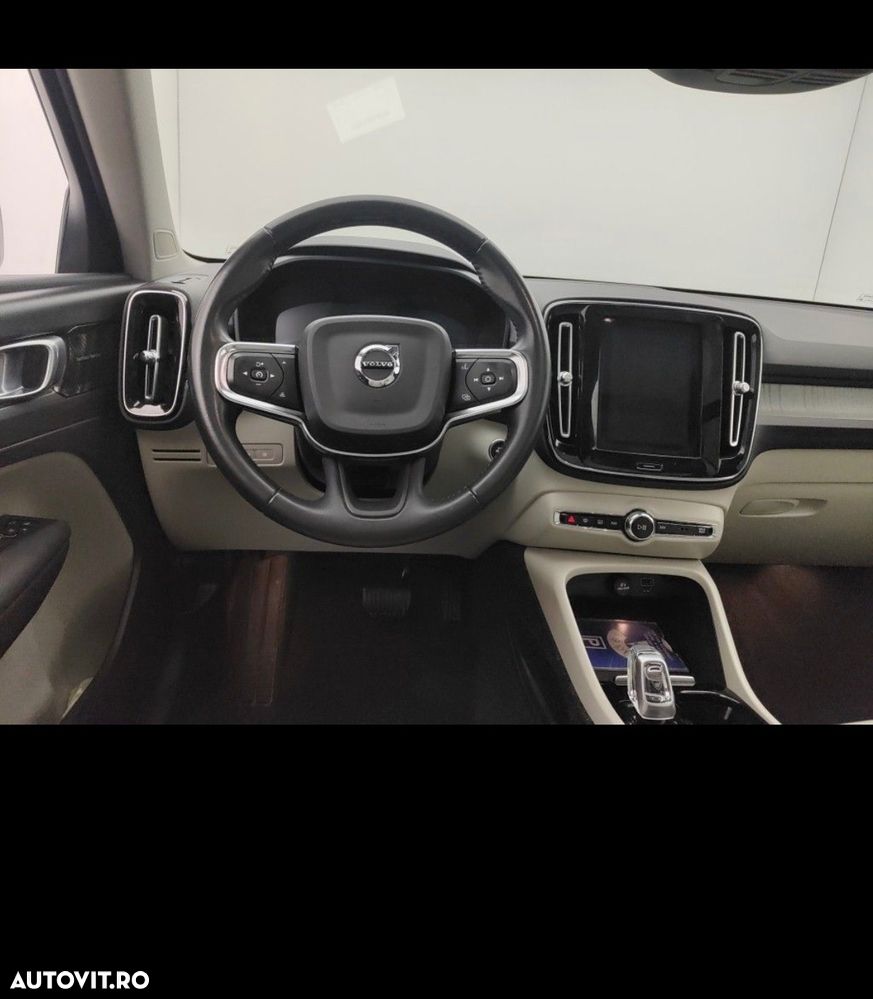 Volvo XC 40 Recharge T4 Twin Engine AT7 Inscription Expression - 6