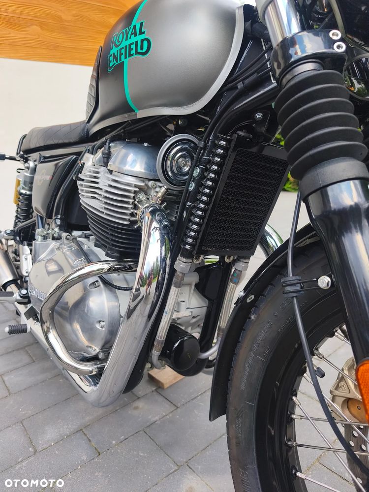 Royal Enfield Continental - 13