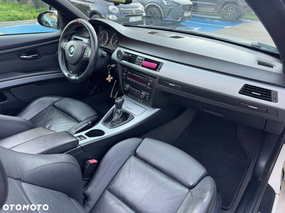 BMW Seria 3 320d - 22