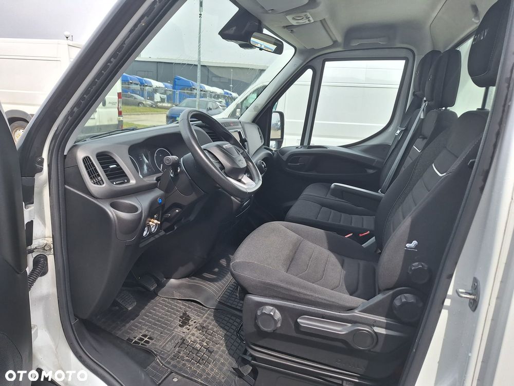 Iveco 35S18 Pomoc Drogowa Najazd Laweta Krajowy Ledy Nawigacja Poduszki Pomocnicze ! - 9