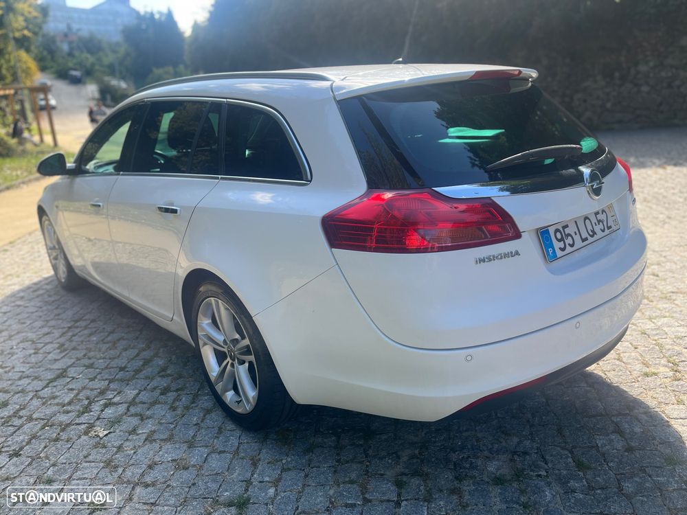 Opel Insignia Sports Tourer - 5