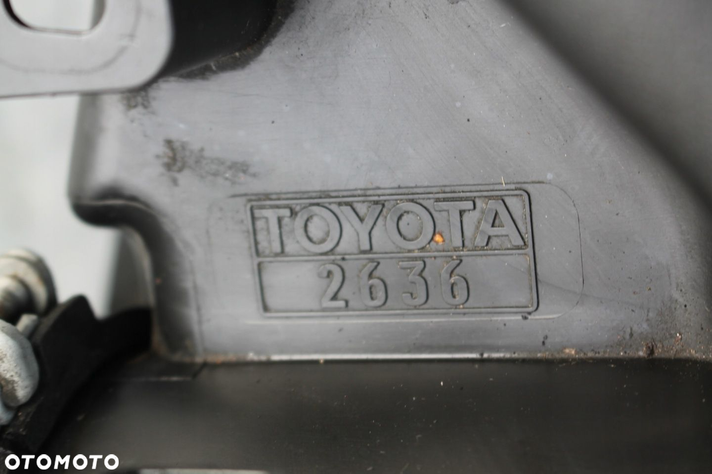OBUDOWA FILTRA DOLOT REZONATOR POWIETRZA TOYOTA RAV4 IV 2.0 2.2 D4D 12-15 - 6