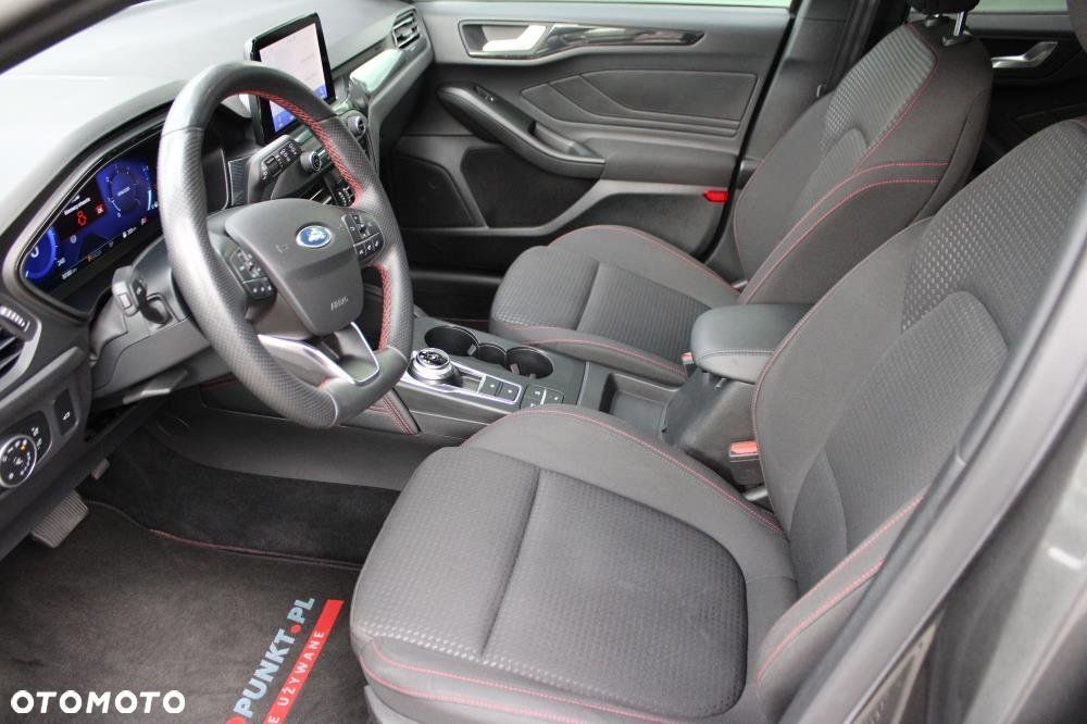 Ford Focus - 10