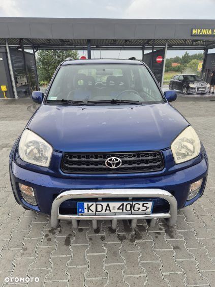 Toyota RAV4 - 2