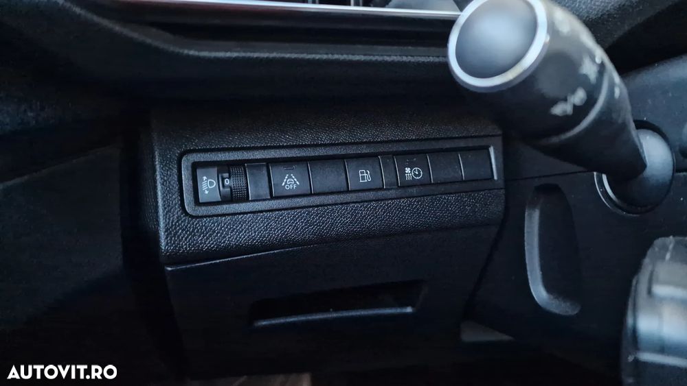 Peugeot 3008 PHEV 300 EAT8 4X4 Allure Pack - 16