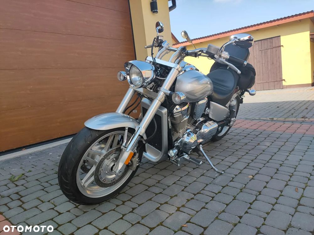 Honda VTX - 3