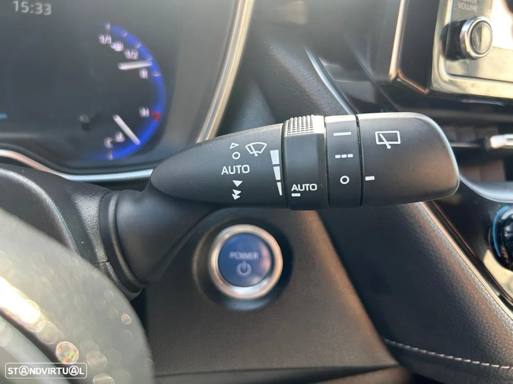 Toyota Corolla Touring Sports 1.8 Hybrid Trek - 16
