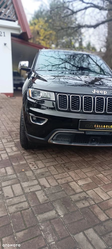 Jeep Grand Cherokee - 15