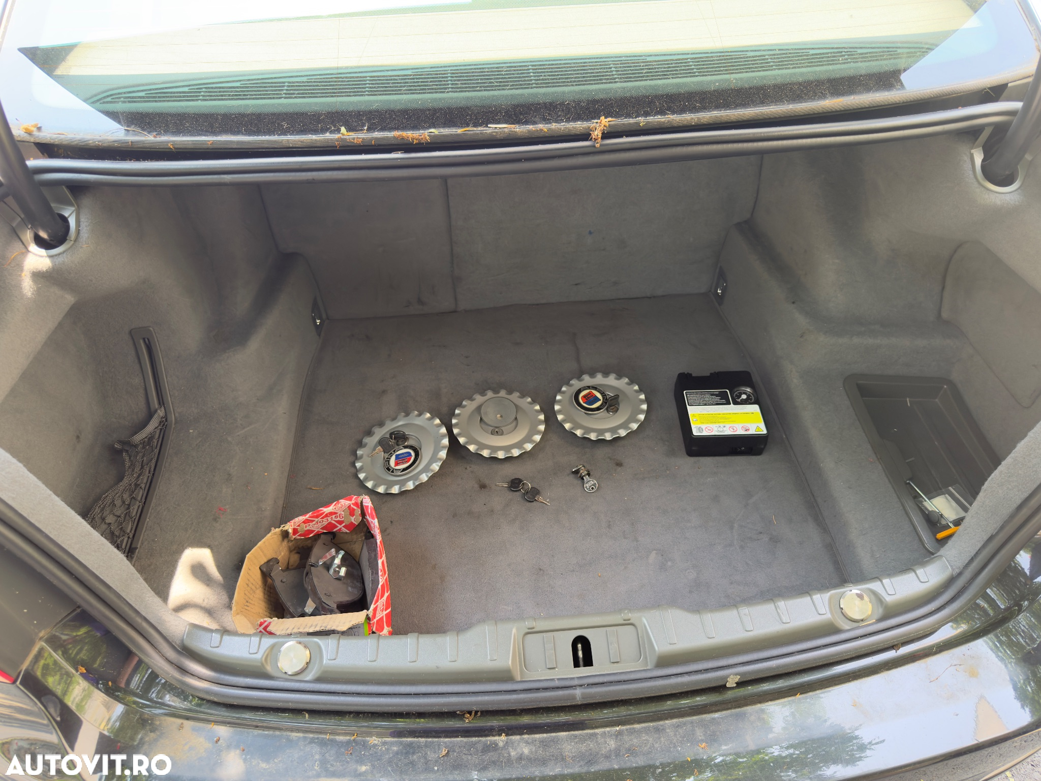 BMW Seria 7 750Li Aut. - 28
